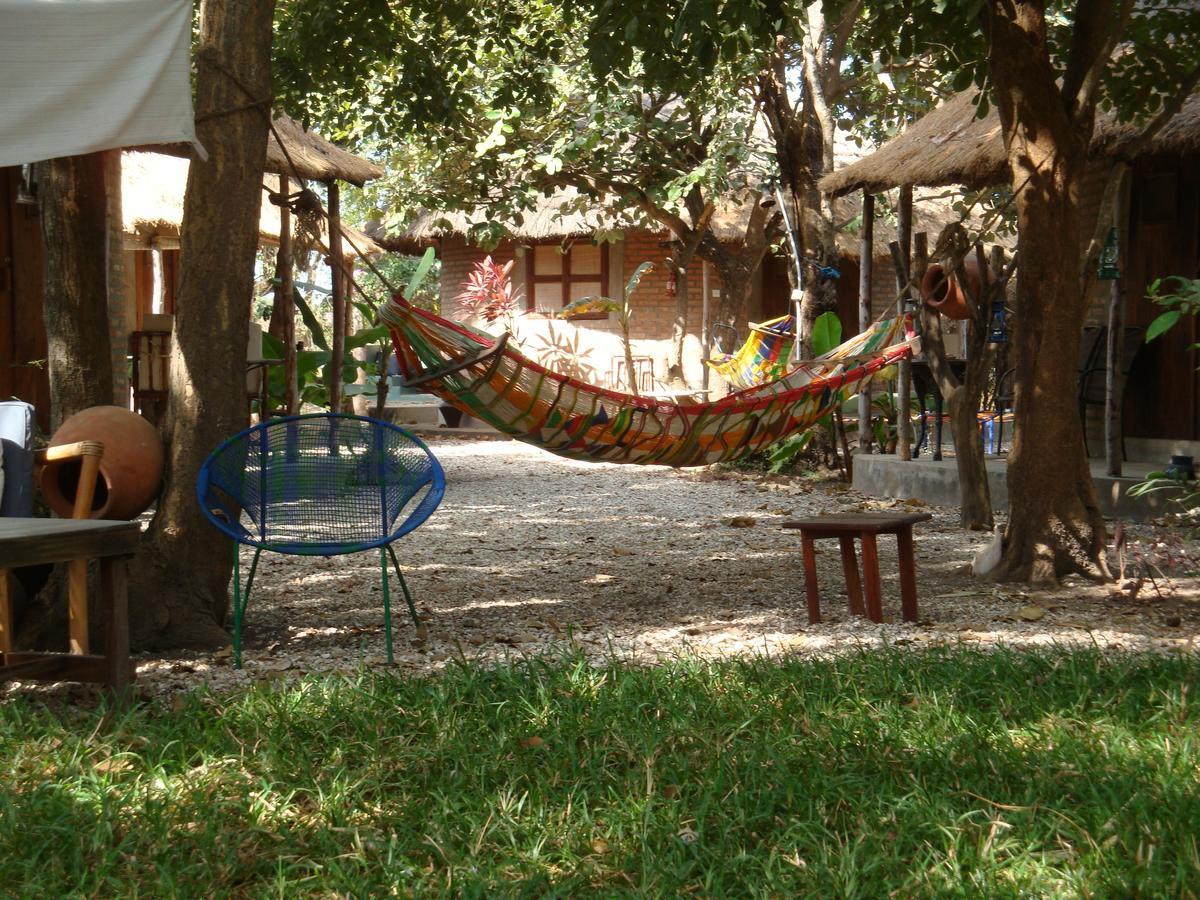 Evergreen Eco Lodge Retreat Tujereng Phòng bức ảnh